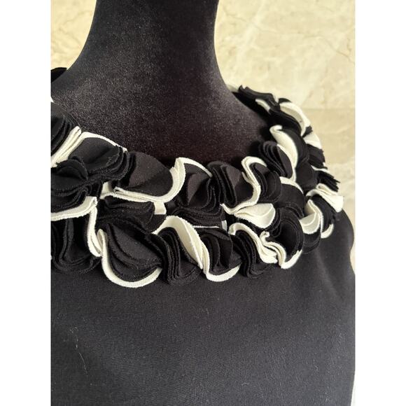 VTG Cache Cocktail Dress - 6 Black White Dramatic Ruffle Neckline Holiday Party - Picture 6 of 11
